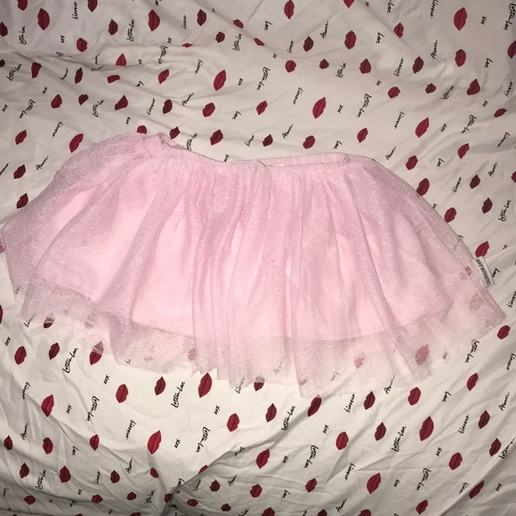 Calvin Klein jeans pink skirt size 3T ๐ - Picture 2 of 6